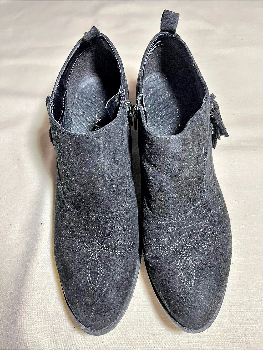 Arizona Bellow Black Pointed Toe Fringed Ankle Boots US 8.5